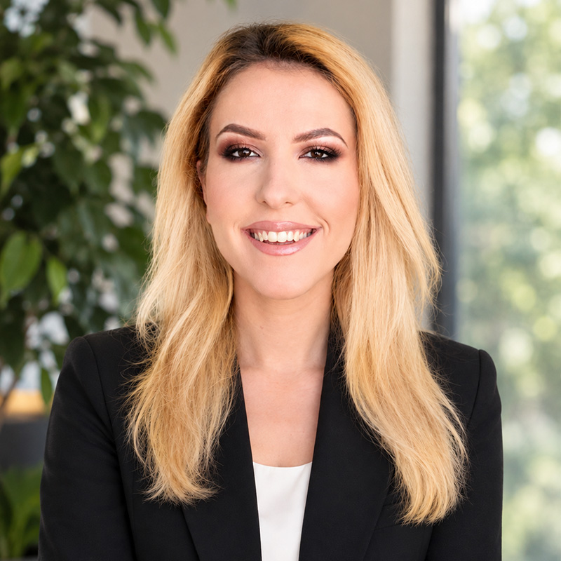 kira bujduveanu